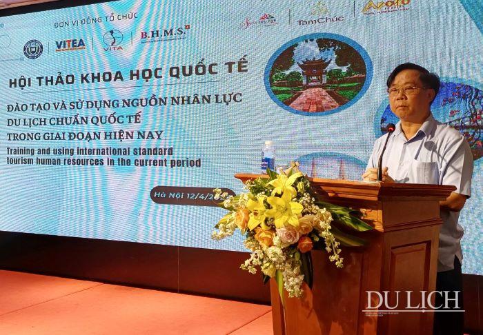 Phó Cục trưởng Cục Du lich Quốc gia Việt Nam Phạm Văn Thủy phát biểu